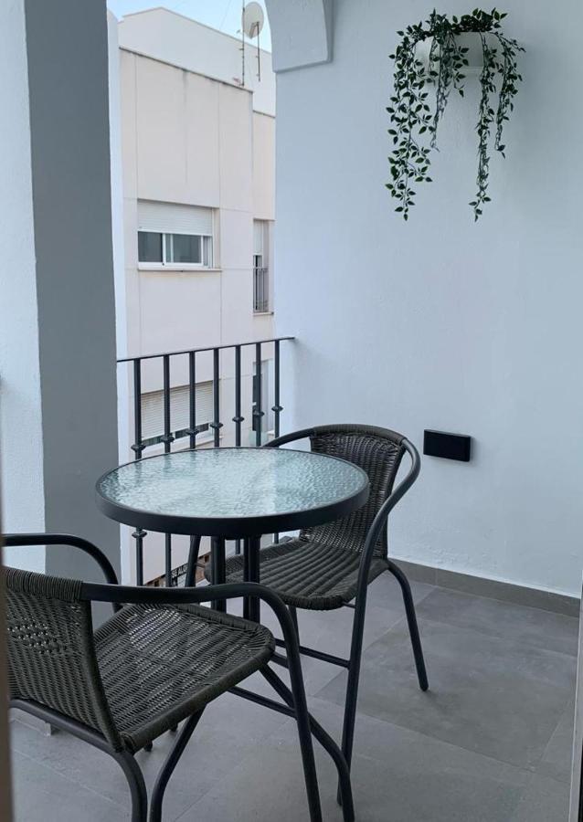 Apartamento Encanto II كونيل ذي لا فرونتيرا المظهر الخارجي الصورة